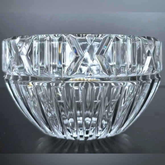 Tiffany & Co Crystal Atlas Bowl- Brand New In Box - Picture 5 of 7